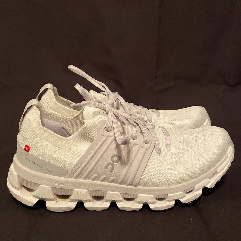 Cloudswift3-white/frost-size 7.5